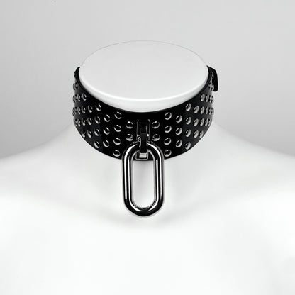 Held studs choker